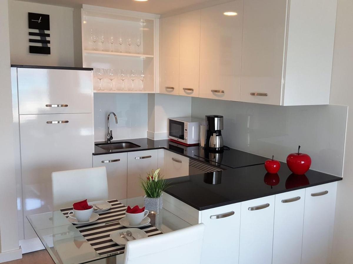 Modern Apartment With Stunning Sea View Кала Милор Екстериор снимка